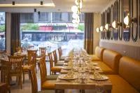 Old Town Point Hotel Spa