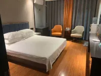 Warson Leisure Hotel - 2-Star