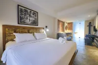 38PC Boutique Hotel - balcony
