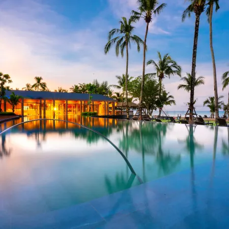 La Flora Khao Lak Отели рядом с достопримечательностью «Коралловый мыс»
