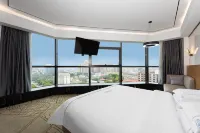 Yuexing Hotel (Louxing Square Chunyuan Pedestrian Street Branch)