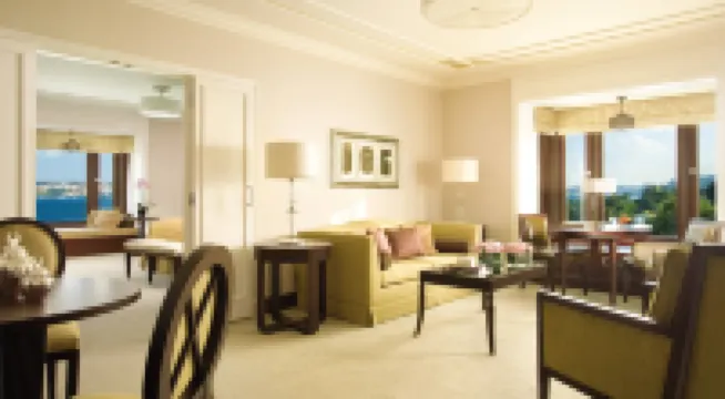 フォーシーズンズ ホテル イスタンブール アット ザ ボスポラス イスタンブールのホテル