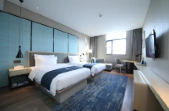 Echarm Hotel (Wuhan Jianghan Road Pedestrian Street) Hotels in Wuhan