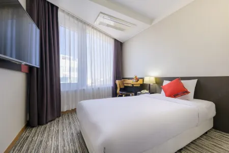 Shin Shin Hotel Jeju Worldcup