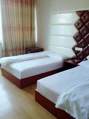 Ruichang Renhe Hotel