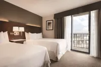 Radisson Hotel Cincinnati Riverfront Hotels in Ludlow