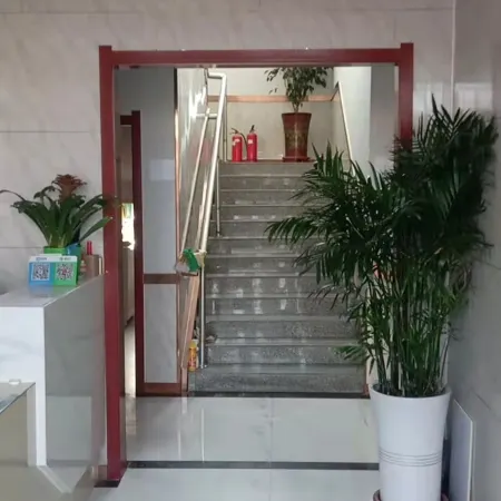 Jinta Xinhongxu Hotel