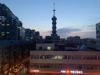 Rujia Huayi Hotel (Beijing Gongzhufen Subway Station Cuiwei Road) Hotel a Pechino