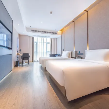 Atour Hotel ,Yibin High-speed Railway West Station Mixc World Отели в г. Ибинь