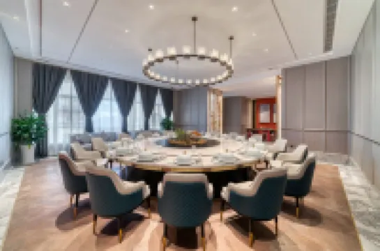 팡위안 인터내셔널 호텔