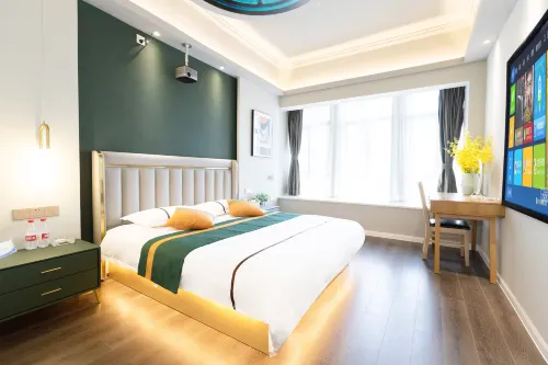 Mizhan Theme Cinema Hotel (Changsha County Mass Media) - شرفة