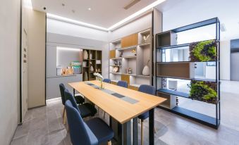 Home Inn (Taicang East Shanghai Road)