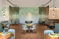La Yarda Hotel Qihe - breakfast