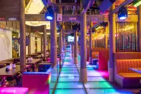 Wujiang Zhailongwan Hotel - Baarit