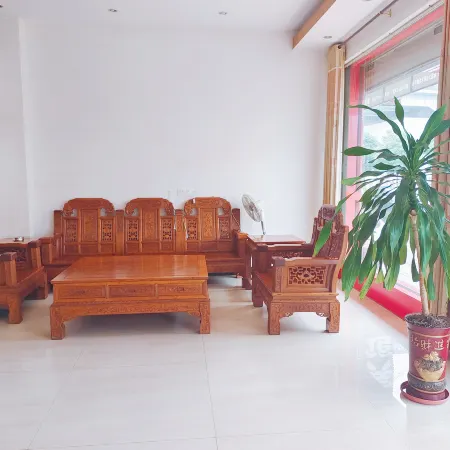 New Town Business Hotel (Pubei Station Branch)