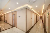 Yijia Collection Hotel (Pedestrian Street)