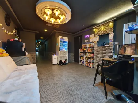 힐링 모텔 (Healing Motel)