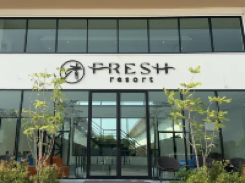 Fresh Resort Pattaya Hotel dekat Pattaya Floating Market