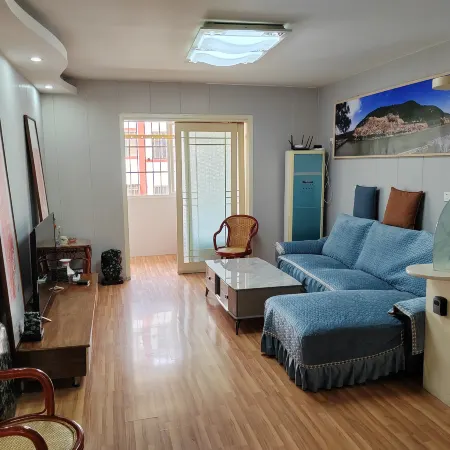 Yuyu Homestay (Luoyang Old Town Cross Street Night Market)