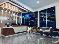 Four Seasons Jincheng Hotel (Five Avenues ZhiGu Subway Station) - 2-Star