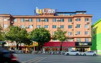 IU Hotel (Baise Youjiang Medical College for Nationalities, Baise College Donghe) Hotels in Baise