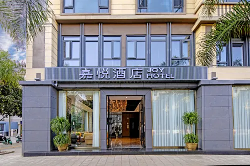 Joy Hotel - breakfast