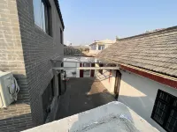 The little yard under the river