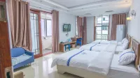 Longhushan Friday Hotel