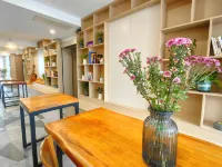 Huamin Youth Hostel (Shanghai Bund Branch)