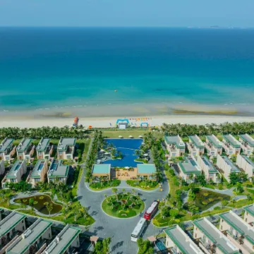 Seascape Villas In Long Beach Cam Ranh