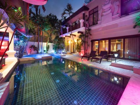 Luxurious Pool Villa Pattaya