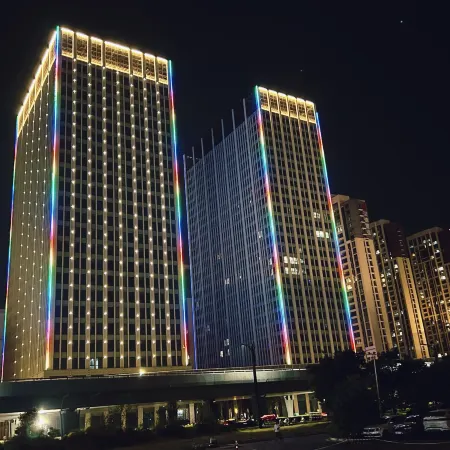 Jiuzhouli Movie Hotel (Luoyang Yingtianmen Scenic Area)