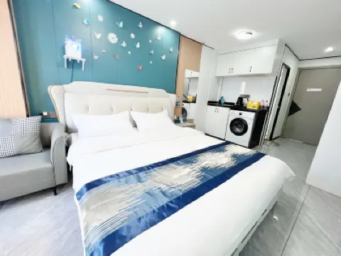 Fengling Boutique Apartment (China Resources Vientiane City Store) | Hotels in 
