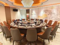 Kaiyuan Park Hyatt Hotel