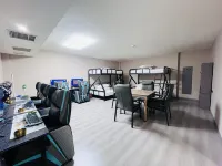 U+ E-sports Hotel (Jinjiang Flower Garden, Xichuan Airlines Road)
