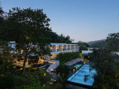 Yunzhu Mountain Lanxi Boutique Inn Hotel dekat Nanshangusheng