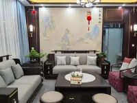 Quadrangle dwellings فنادق في قوانغ لينغ