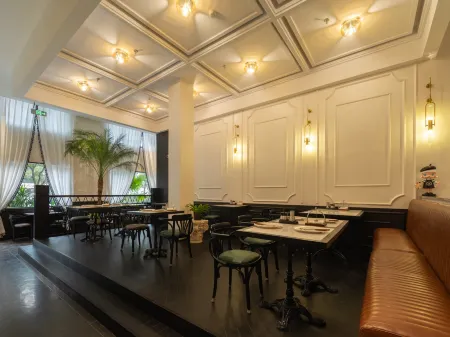 Taizhou Yunaman Hotel Отели рядом с достопримечательностью «Taizhou Citizens' Square»