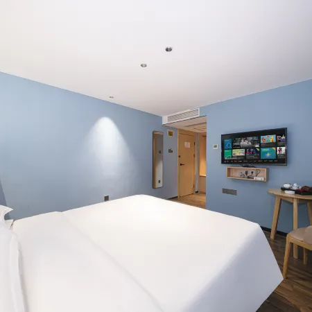 Fuchun Hotel