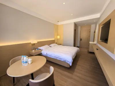 Laoniuwan Riverside Homestay