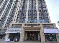 Four Seasons Apartment Hotel