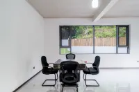 Sun & Moon Mountain B&B (Anhui South Sichuan Tibetan Line Store) Hotels in Ningguo