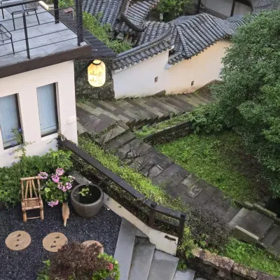 Nanchang Meiling Mountain and Mountain House Homestay Hotels near Lin Biao's Villa