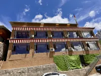 Zha Ga Na Photography Homestay Chinese Inn