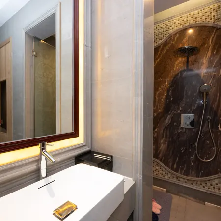 Oriental Health Hot Spring Hotel