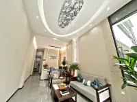 Lichuan Huashijian Homestay (Baicheng Railway Station) Отели в г. Личуань