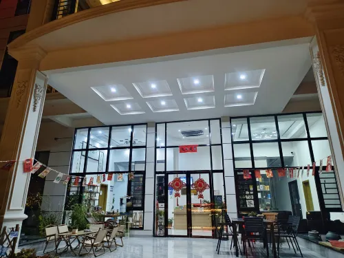 Zhonggu Homestay (Wenquan Cultural Park) - balcony
