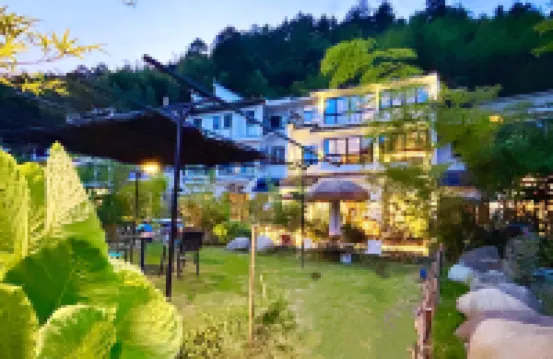 山居日記民宿（梵浄山東門） 太平风情小镇周辺のホテル