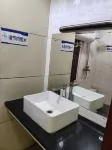 Shihezi Wangshi Rufeng Hotel - Pet friendly