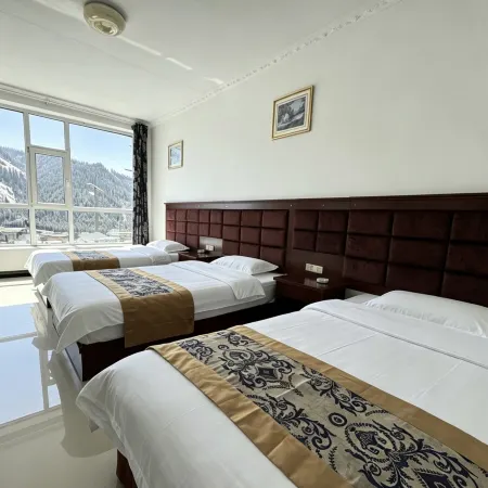 Qilian Cloud Bed and Breakfast